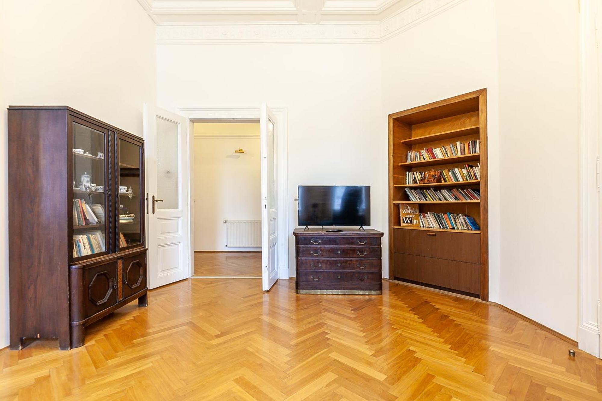 Royal Apartment By Charles Bridge View Of Saint Nicholas Church Prag Exteriör bild